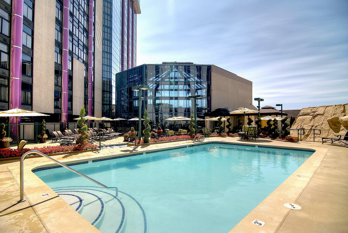 Atlantis Casino Resort Spa, hotel in Reno