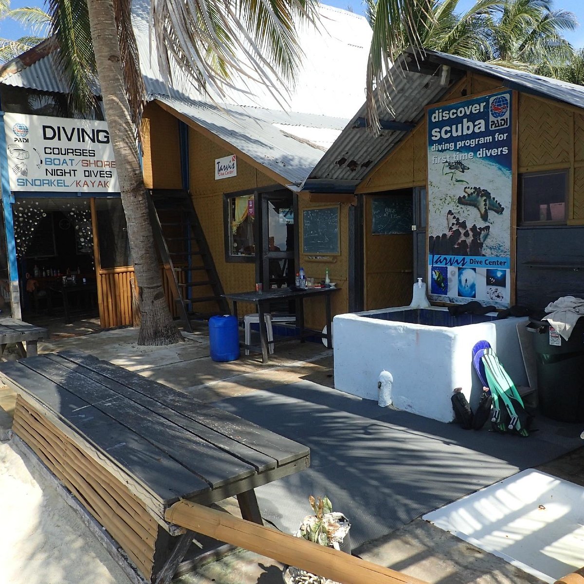 Lulu Dive Center, Zanzibar