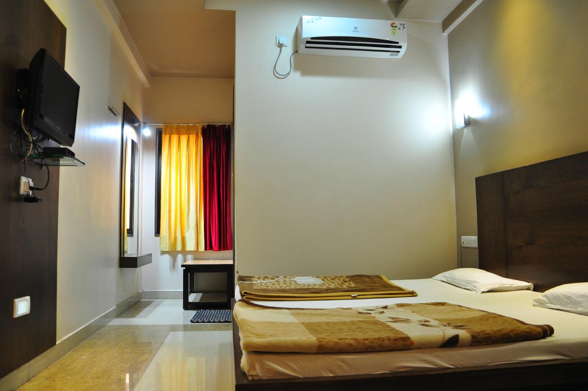 Hotel Ganesh Rooms: Pictures & Reviews - Tripadvisor