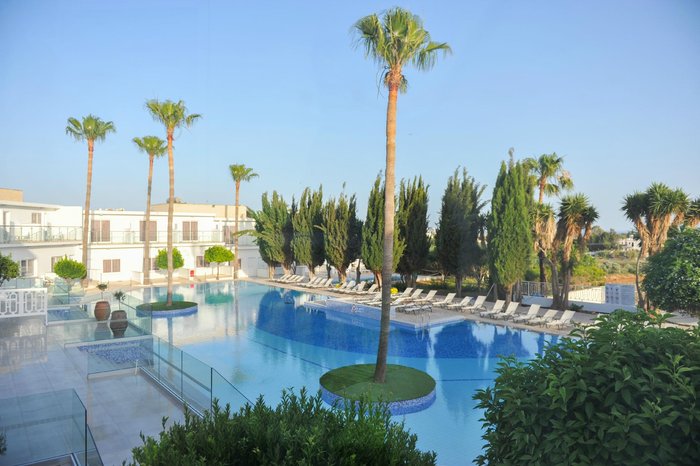 Fedrania Gardens Hotel Pool: Pictures & Reviews - Tripadvisor