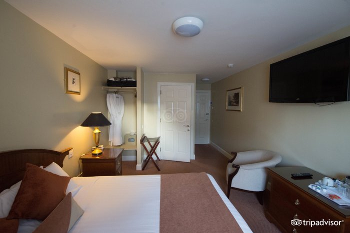 Aaron Lodge Rooms: Pictures & Reviews - Tripadvisor