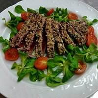 TAGLIATA DI TONNO