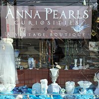 Anna Pearls