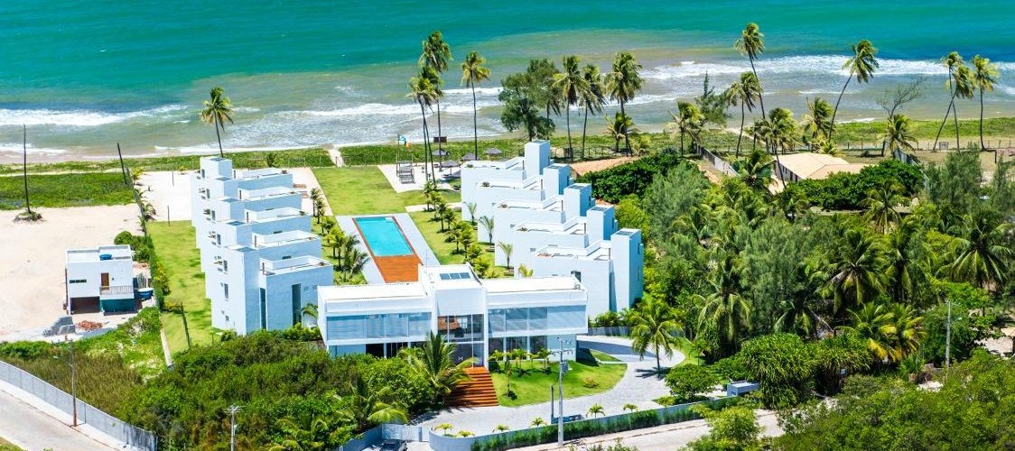 B Blue Beachouses