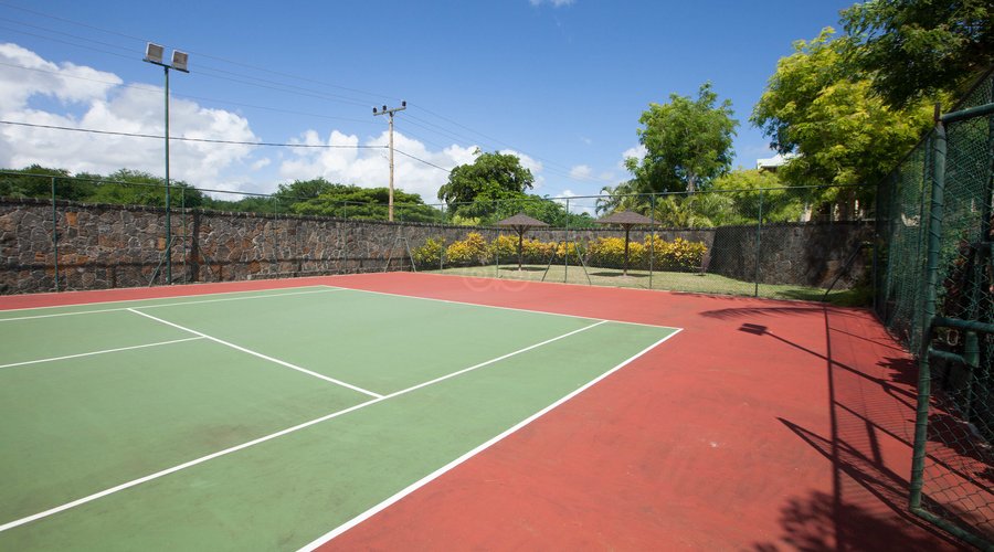 Tennis at the Le Meridien Ile Maurice