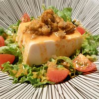Buenísima ensalada de tofu