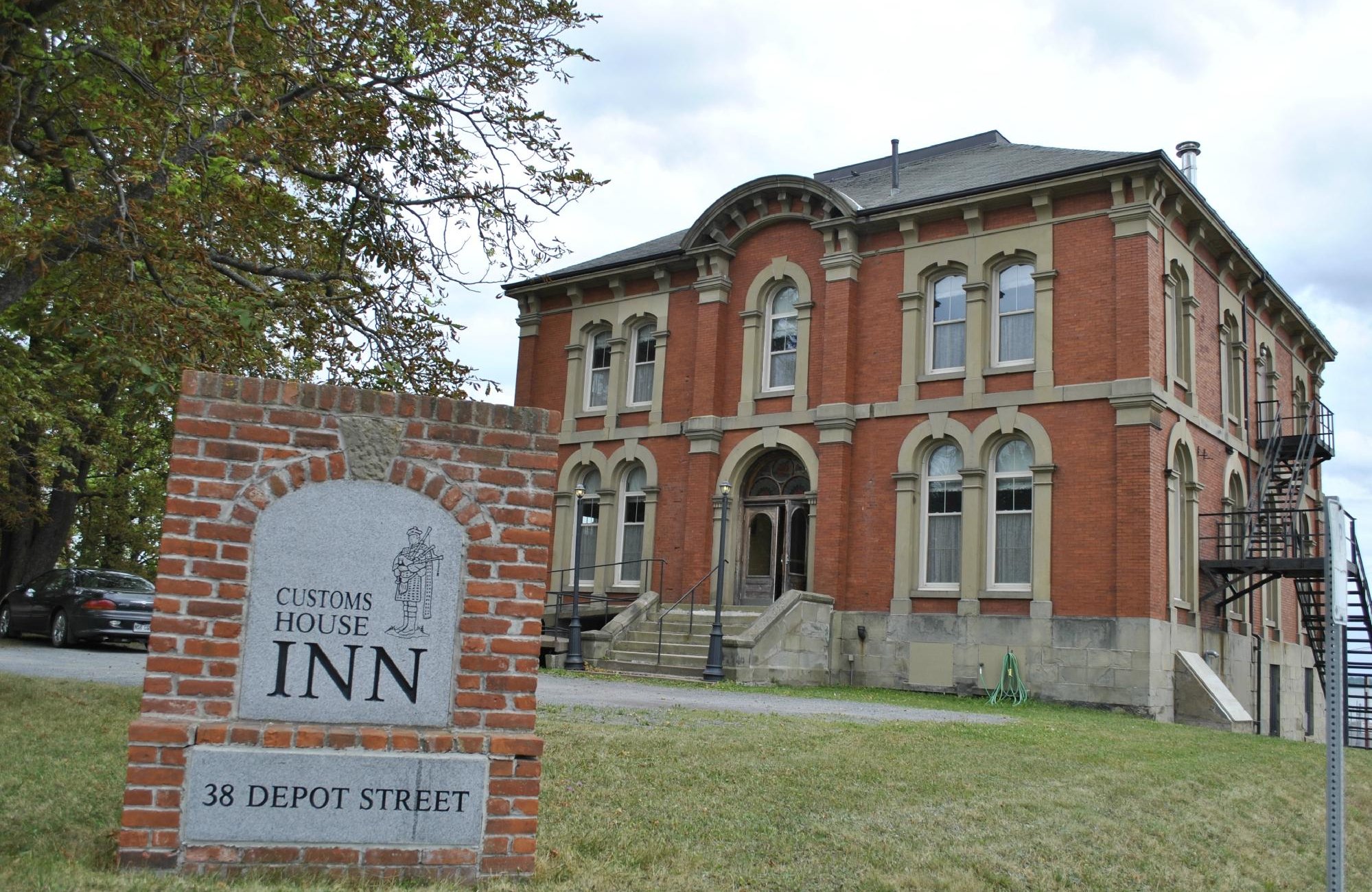 Customs House Inn by null
