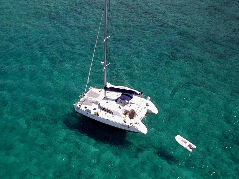 catamaran charter panama