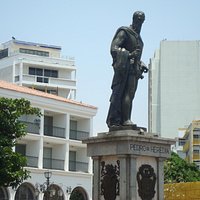 Monumental