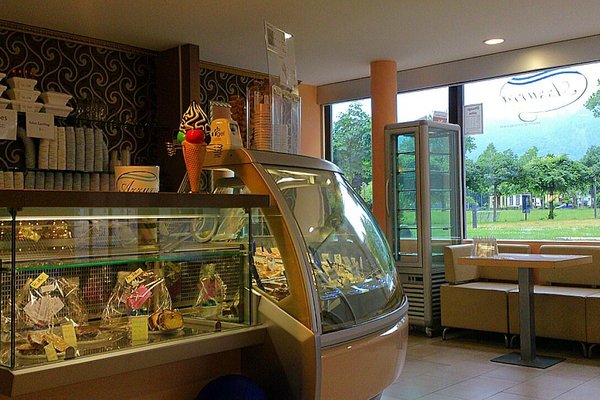 Ice Cream Shop Design  Restaurant Design 360