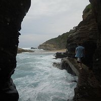 Thompson Bay Beach "hole in the wall""