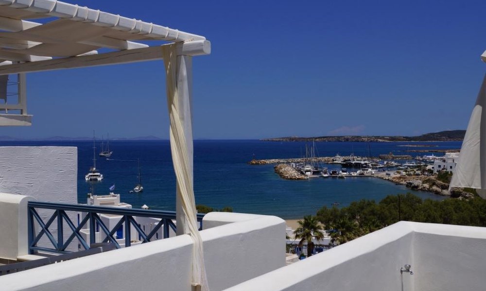 Alexandros Studios & Apartments