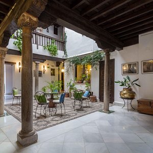 Hotel Casa del Capitel Nazari, hotel in Granada