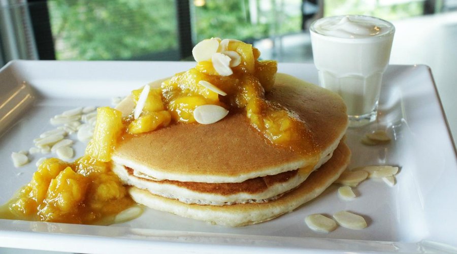 mango pancake