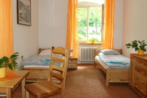 Room & Suite