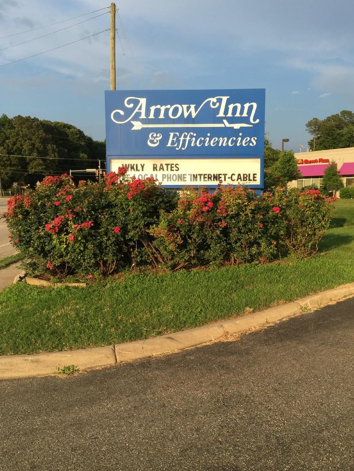 ARROW INN & EFFICIENCIES - Motel Reviews (Hampton, VA)