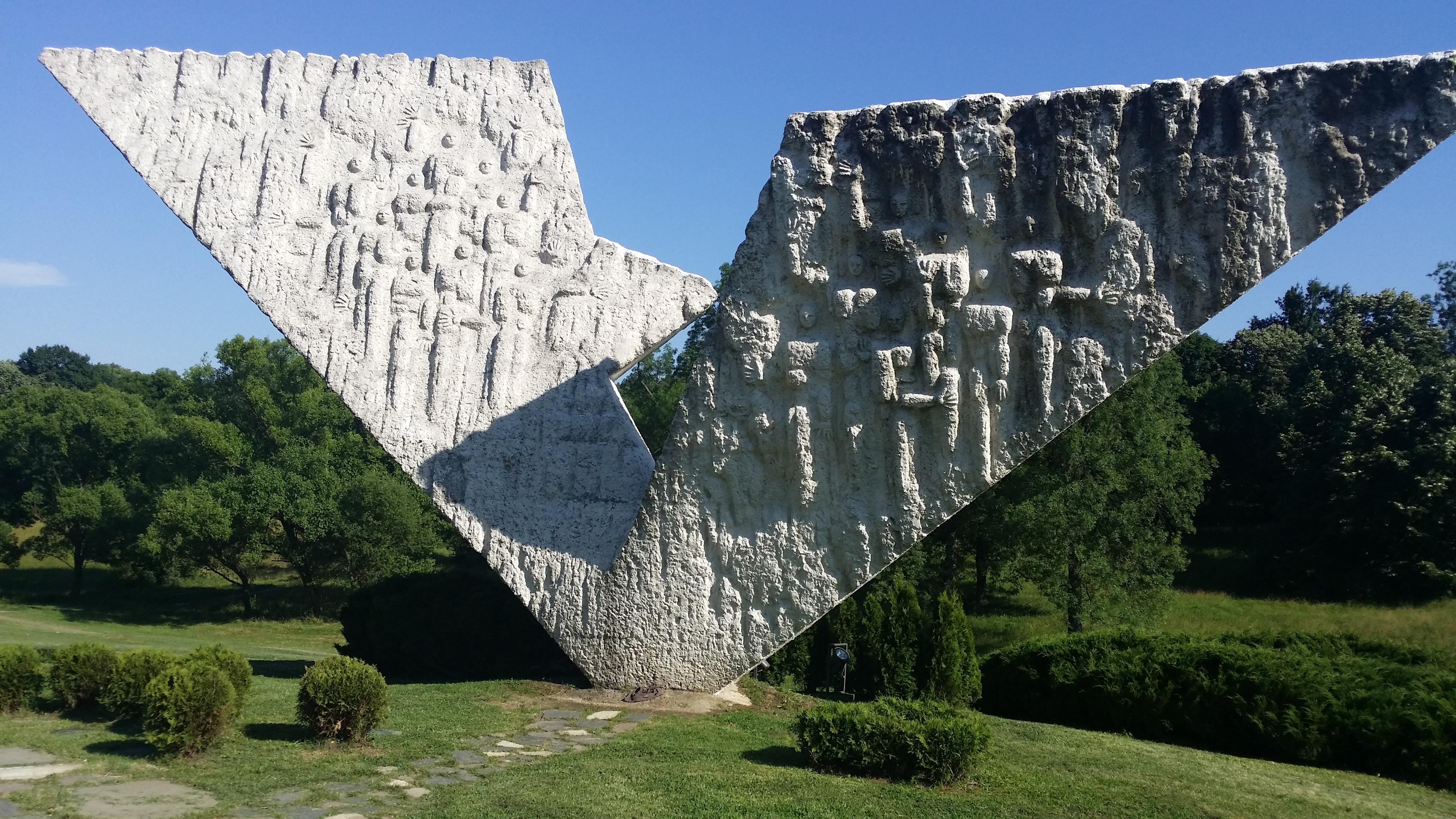 Memorial Park Sumarice, Kragujevac