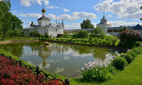Свято-Введенский Толгский женский монастырь