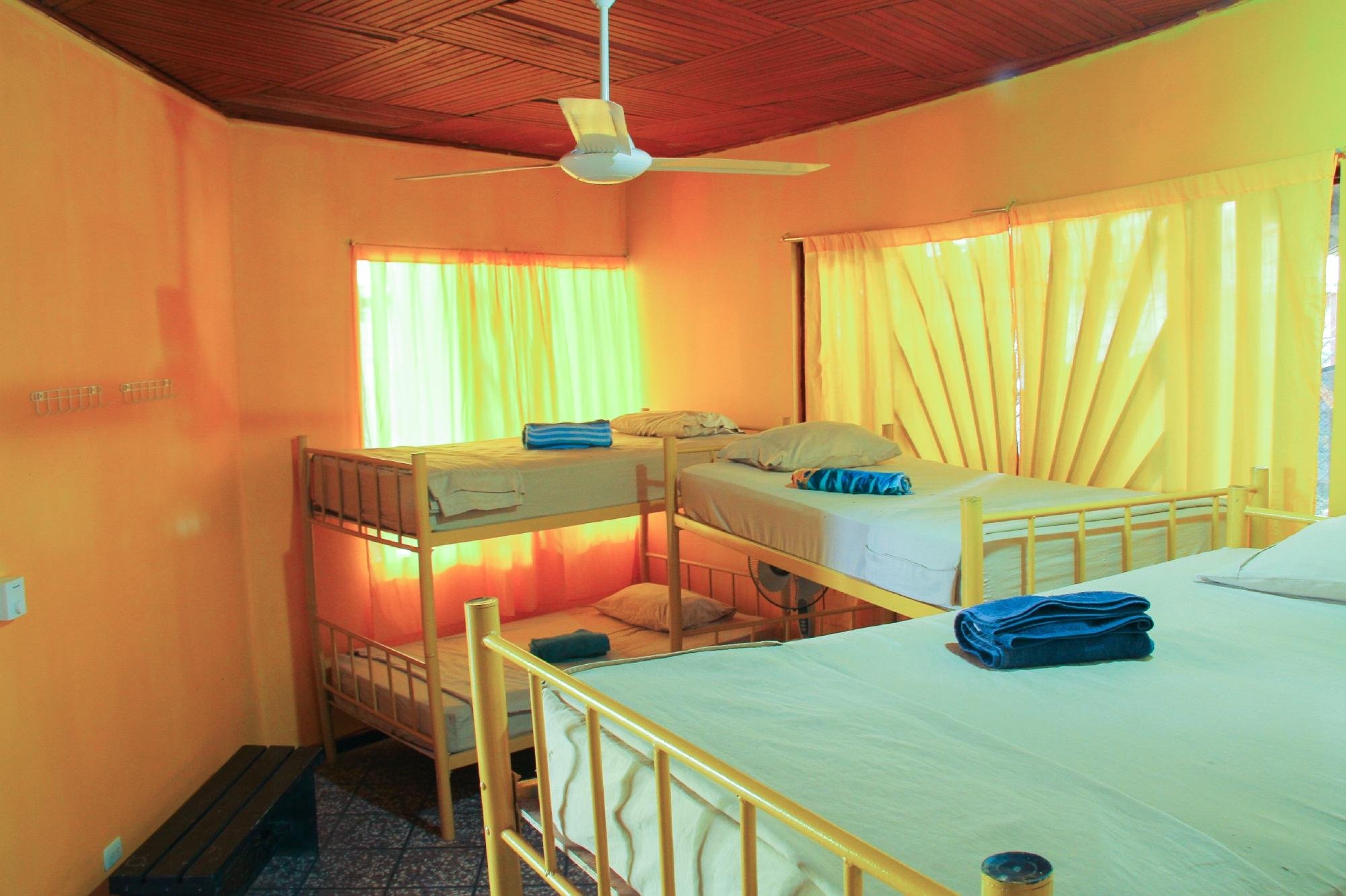 Pura Vida Hostel by null
