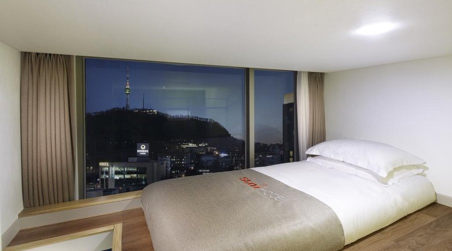 Duplex Room