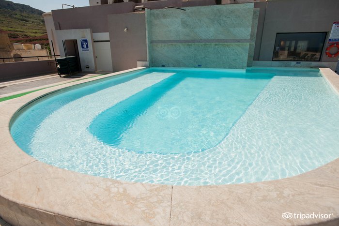 Hotel Calypso Gozo Pool Pictures & Reviews - Tripadvisor