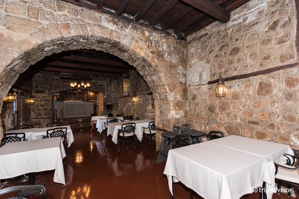 Alp pasa hotel. Antik Ipek Hotel (Special class) 3* (Кумкапы). Antik Ipek Hotel ( Special class ) 3*. Alp Pasa Hotel пожар. Alp Pasa Hotel отзывы