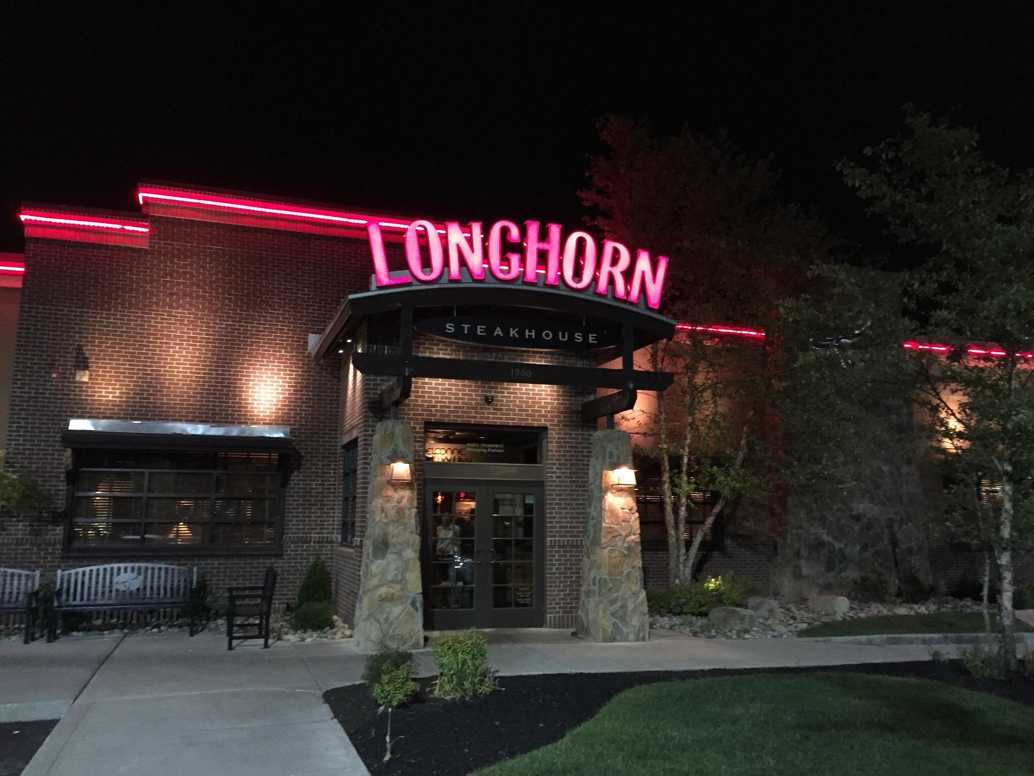 Longhorn Steakhouse Tewksbury Ma