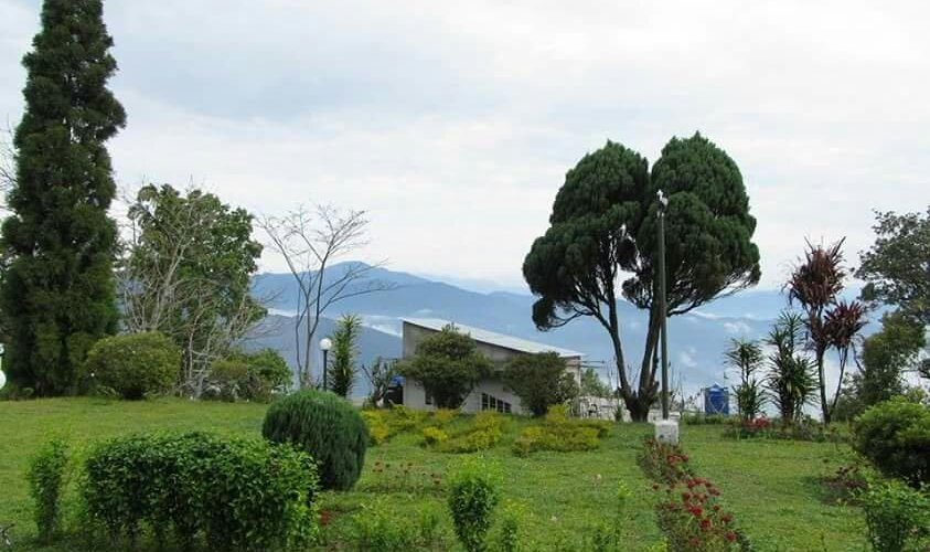 Hill Top Tourist Lodge