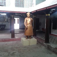 Statue of RangaPillai