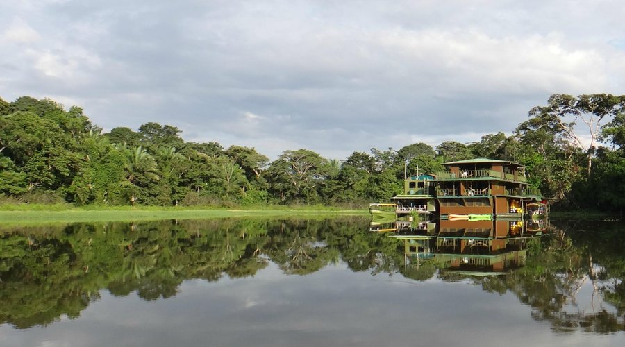 The one and only Floating Lodge in the Panama Canal