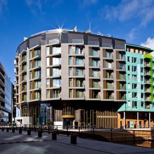 The Thief in Oslo, image may contain: Condo, City, Waterfront, Urban