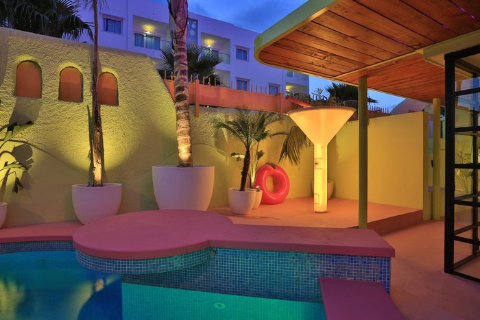 Imagen 9 de Tropicana Ibiza Suites