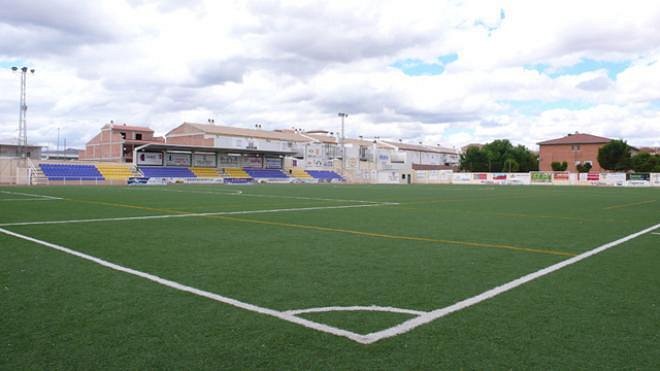 Campo de futbol la espiguera melilla