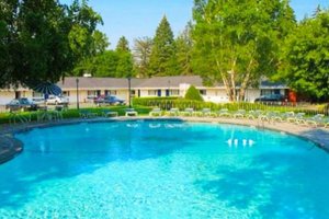 Piscine et plage