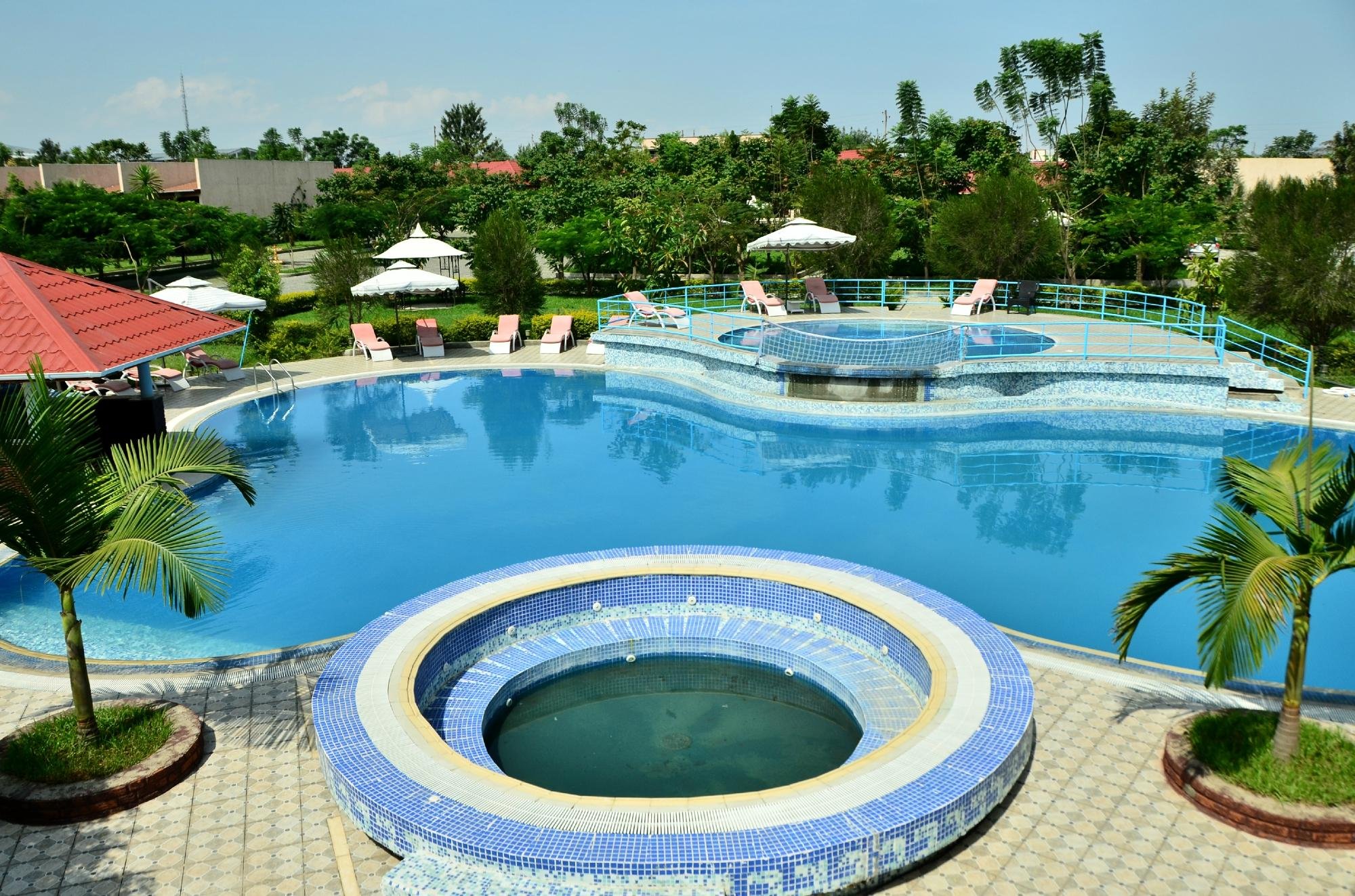 Gezahegn and Elfinesh Resort - Hawassa ገዛኸኝ እና እልፍነሽ ሪዞርት - ሃዋሳ image