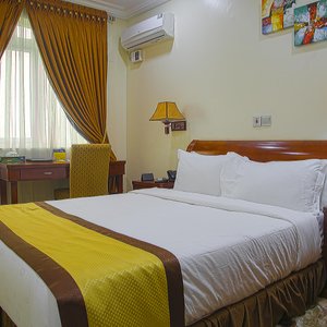 Comfort room