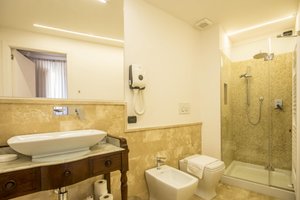 Zimmer und Suite