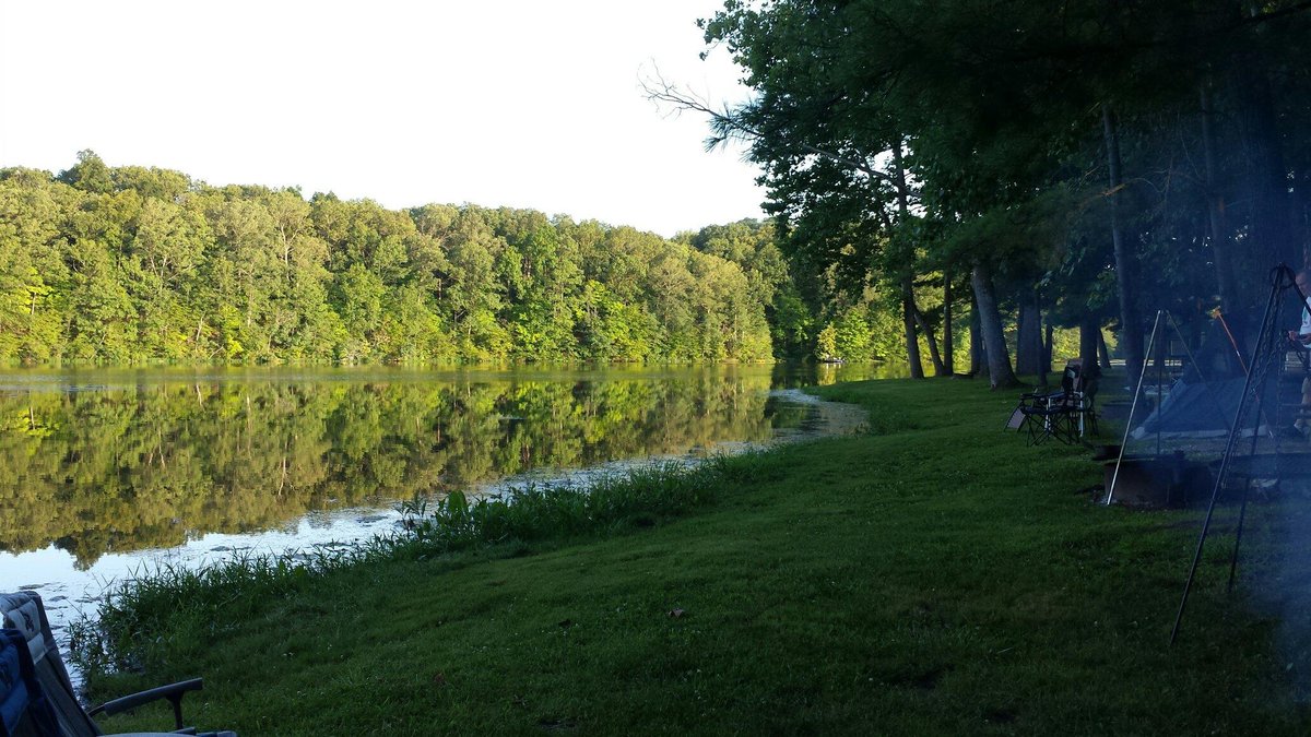 Escape to Serenity: Indiana's Starve Hollow State Recreation Area