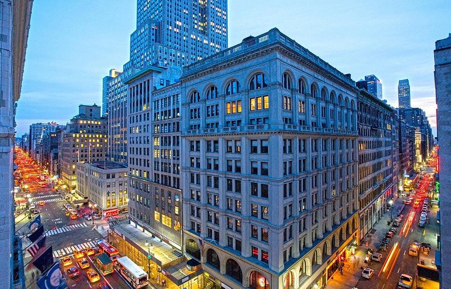U HOTEL FIFTH AVENUE Updated 2022 Prices (New York City)