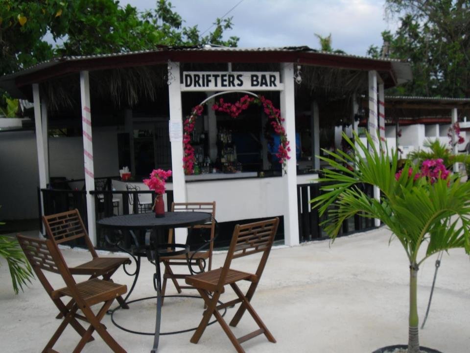 drifters kitchen and bar ridge