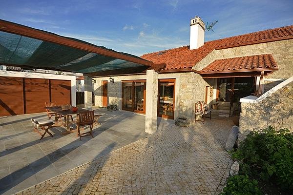 BBQ and outside meal facilities