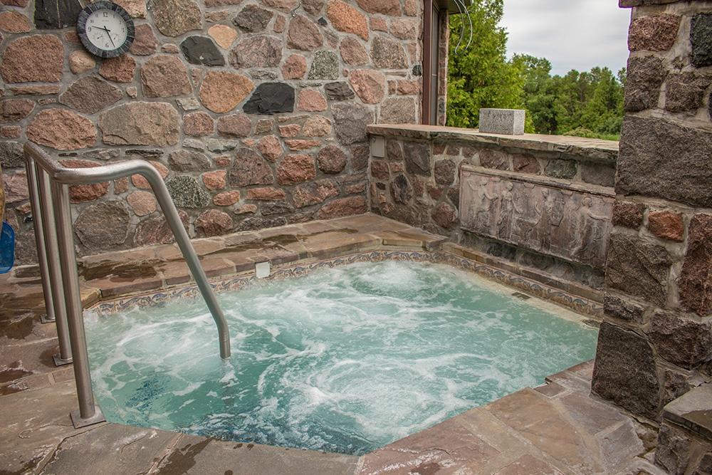 Hotel photo 18 of Ste. Anne's Spa.
