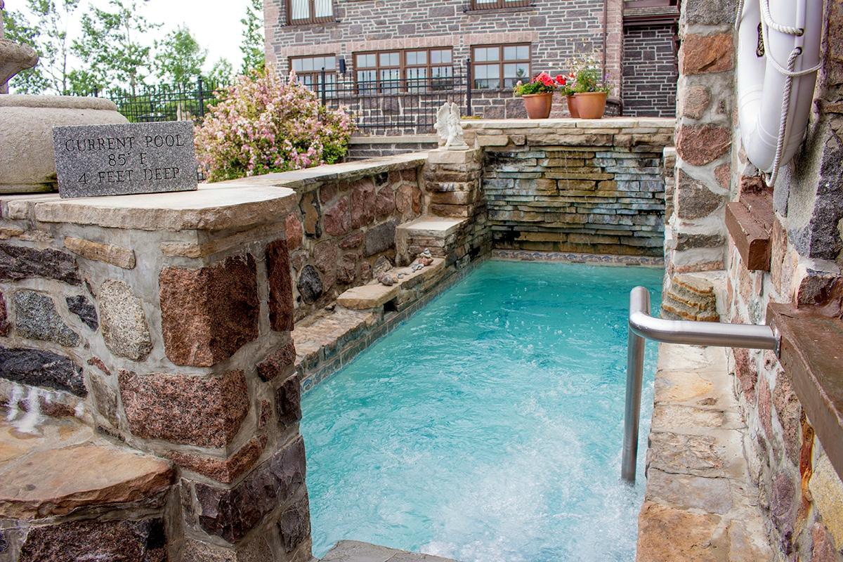 Hotel photo 16 of Ste. Anne's Spa.