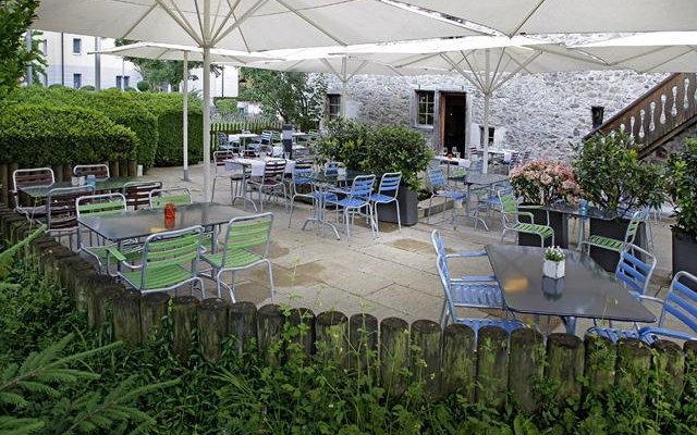Unsere Terrasse! Die Oase von Schlieren