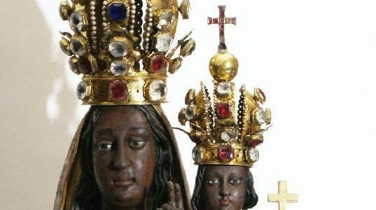 Socha P. Marie Loretánské / the miraculous statue of the Virgin Mary of Loreto
