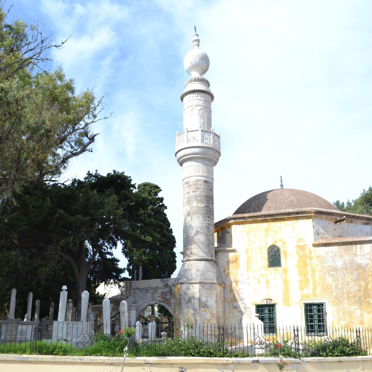 Mosque of Mourat Reis, Родос - Tripadvisor