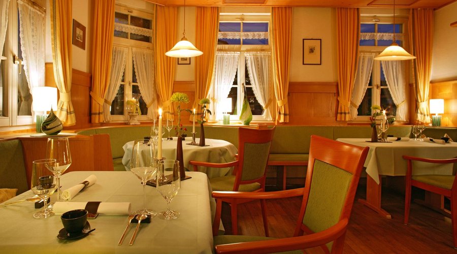 Gourmetrestaurant Berlins Krone image 3 - Full view