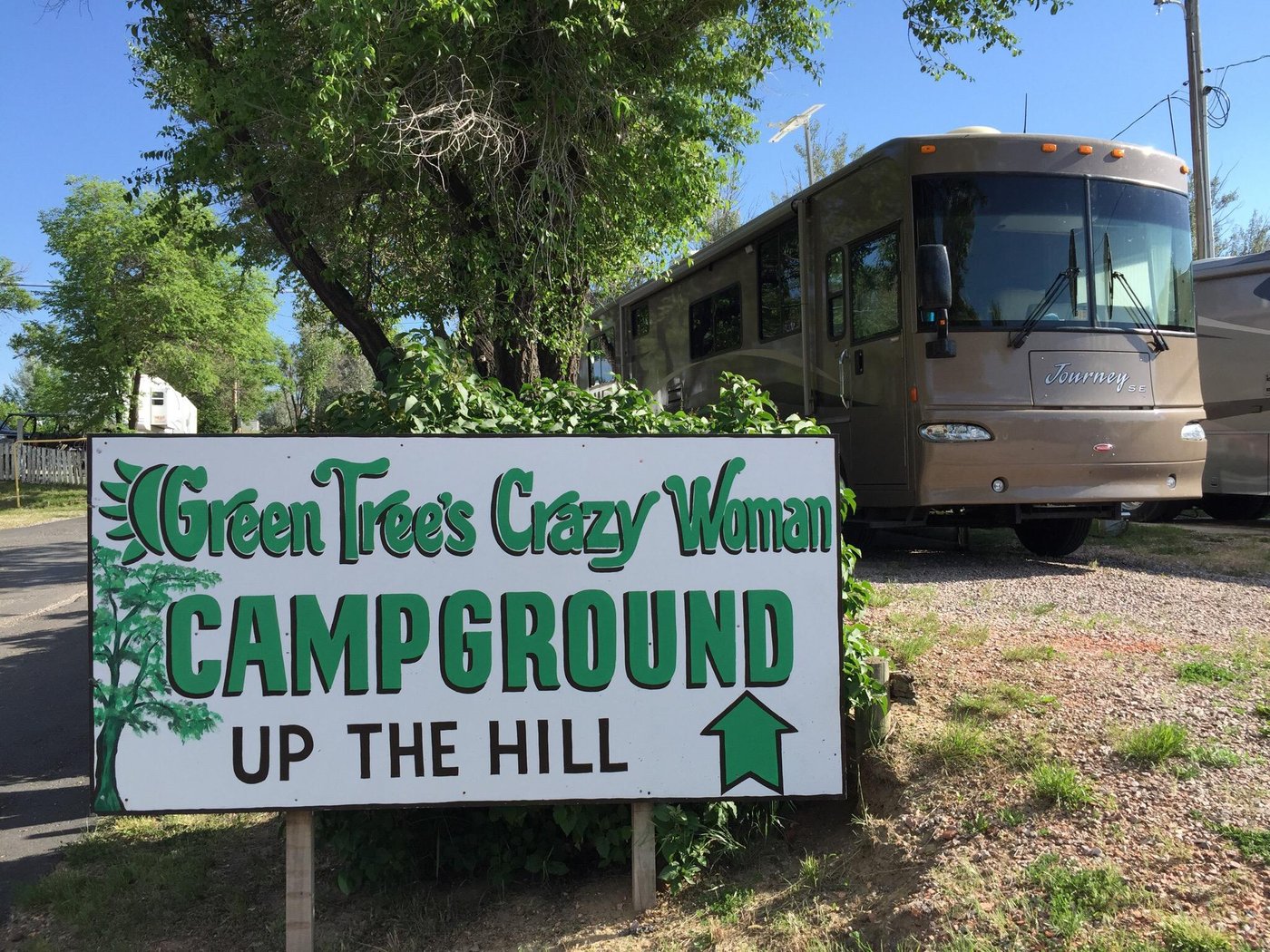 GREEN TREE'S CRAZY WOMAN CAMPGROUND (Gillette, WY) tarifs 2024