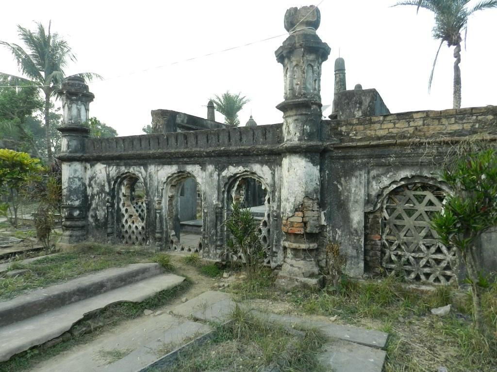 Jafarganj Cemetery (Murshidabad) - 2022 Alles Wat U Moet Weten VOORDAT ...