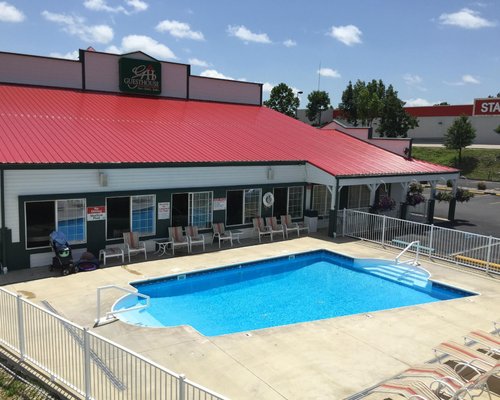 The 10 Best Restaurants Near Red Roof Inn Osage Beach Lake Of The Ozarks In Tripadvisor